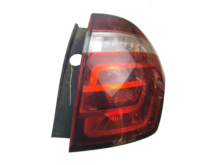 LAMPA PRAWY TYŁ CITROEN C4 PICASSO I LIFT (2010-2013) 1.6 e-HDI 112KM 96731
