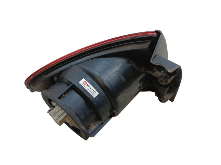 LAMPA PRAWY TYŁ SEAT ALTEA (2004-2009) 1.9 TDI 105KM 5P0945096E