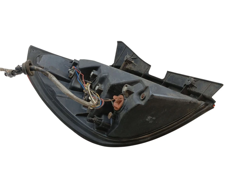 LAMPA PRAWY TYŁ OPEL ANTARA (2006-2010) 2.0 CDTI 150KM