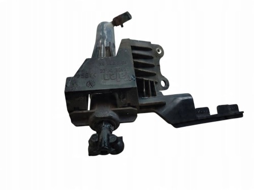 SPRYSKIWACZ LAMPY LEWY FIAT CROMA (2005-2007) 1.9 JTD 150KM 89101381SX