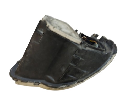 LAMPA PRAWY PRZÓD CHRYSLER VOYAGER IV (2000-2005) 2.4 16V 147KM
