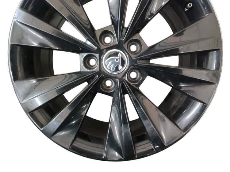 FELGA ALUMINIOWA SKODA SUPERB II LIFT (2013-2015) 2.0 TDI 140KM 3T0601025S