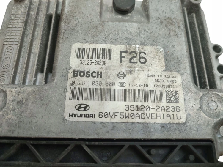 KOMPUTER STEROWNIK SILNIKA HYUNDAI I40 (2011-) 39120-2A236