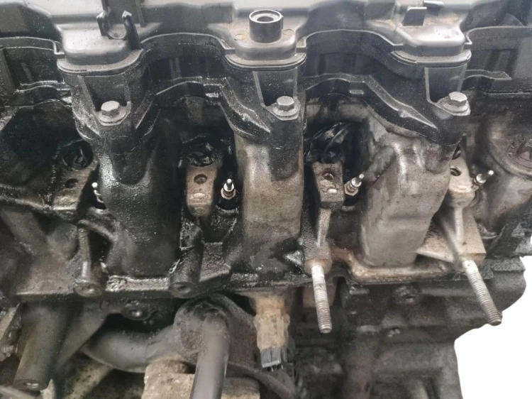 SILNIK SŁUPEK RENAULT KANGOO II (2007-2013) 1.5 DCI 90KM K9K808