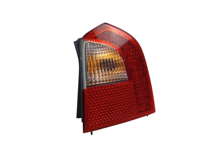 LAMPA PRAWY TYŁ VOLVO V70 III (2007-2011) 2.0 D 136KM 31395073