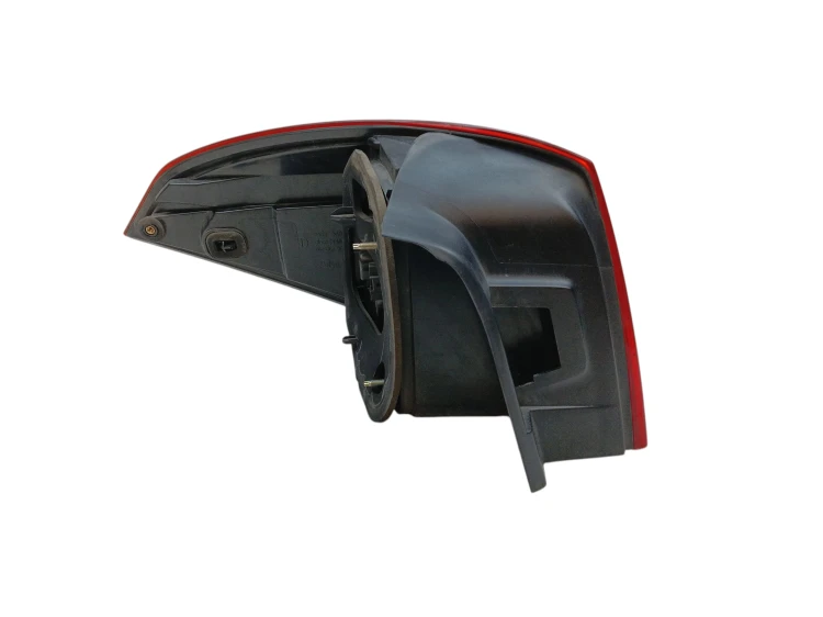 LAMPA PRAWY TYŁ RENAULT LAGUNA III (2007-2010) 2.0 DCI 150KM 265500021R