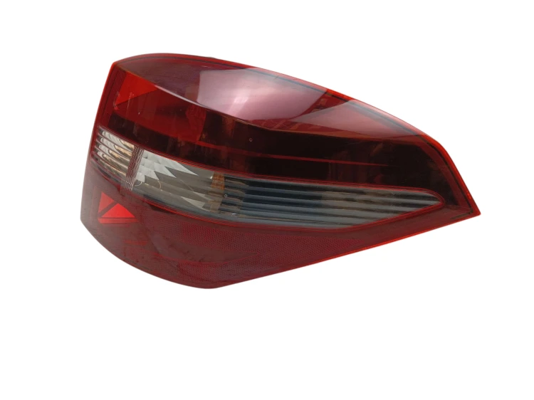 LAMPA PRAWY TYŁ RENAULT LAGUNA III (2007-2010) 2.0 DCI 150KM 265500021R