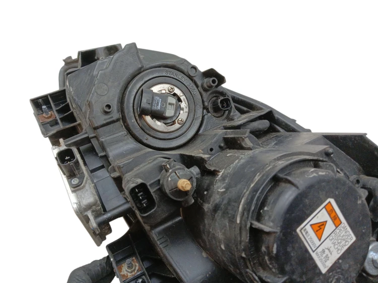 LAMPA PRAWY PRZÓD MAZDA 5 II CW (2010-2015) 1.6 CD 116KM