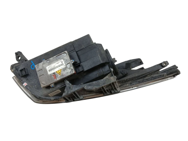 LAMPA PRAWY PRZÓD CITROEN C6 (2005-2012) 2.7 HDI V6