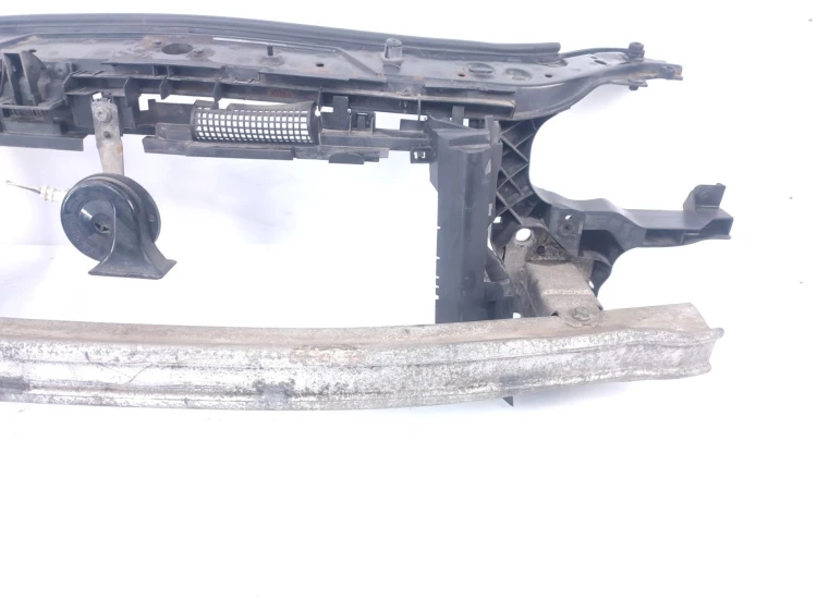 PAS PRZEDNI WZMOCNIENIE CZOŁOWE RENAULT MEGANE II LIFT (2005-2008) 1.9 DCI