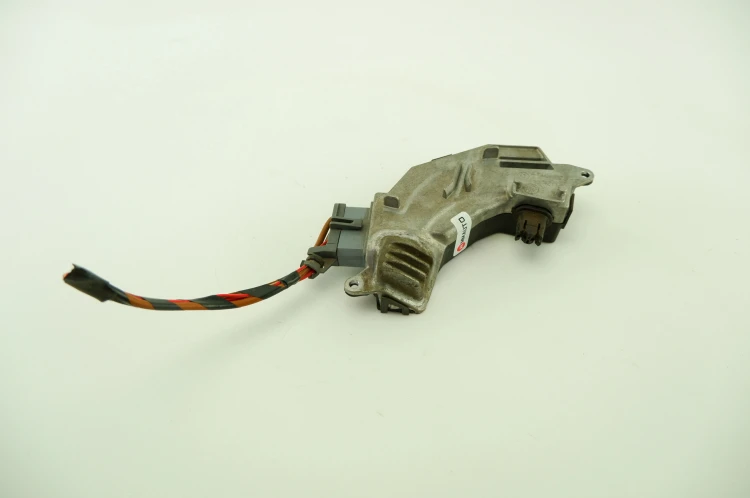 REZYSTOR DMUCHAWY OPEL VECTRA C (2002-2005) 2.2 16V 147KM 73421312