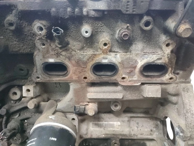 SILNIK SŁUPEK CHEVROLET CAPTIVA I (2006-2010) 3.2 230KM