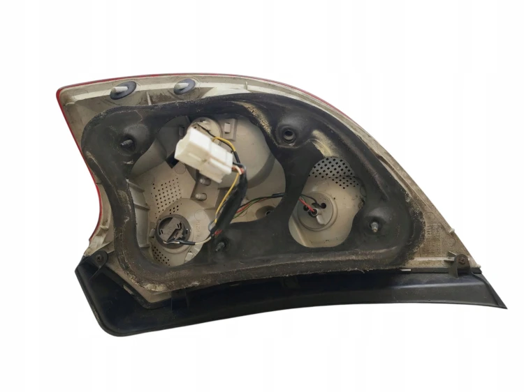 LAMPA LEWA LEWY TYŁ KIA CEED I ED (2006-2009) HB 5D EUROPA