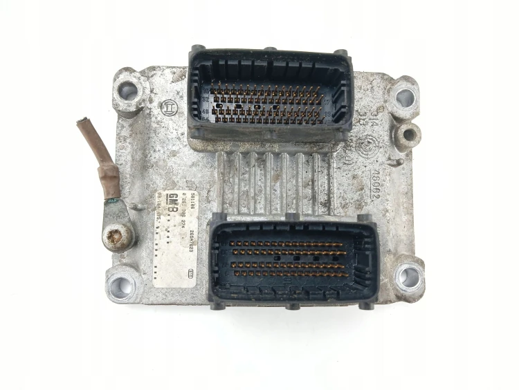 KOMPUTER STEROWNIK SILNIKA OPEL AGILA A (2000-2003) 1.0 12V 58KM 0261206274