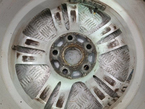FELGA ALUMINIOWA VOLKSWAGEN PASSAT B6 (2005-2010) 2.0 FSI 150KM RC27-656