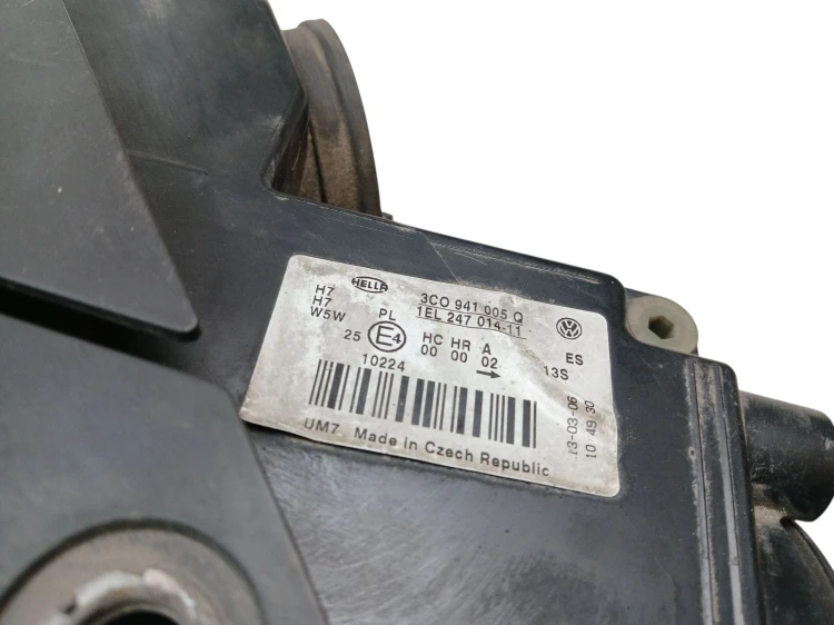 LAMPA LEWY PRZÓD VOLKSWAGEN PASSAT B6 (2005-2010) 2.0 TDI 140KM 3C0941005Q
