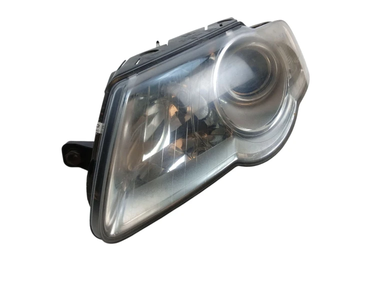LAMPA LEWY PRZÓD VOLKSWAGEN PASSAT B6 (2005-2010) 2.0 TDI 140KM 3C0941005Q