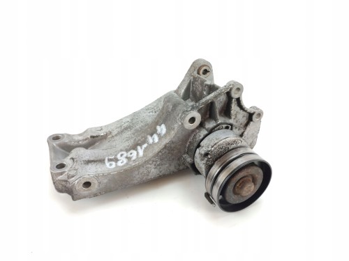 ŁAPA MOCOWANIE ALTERNATORA VOLKSWAGEN GOLF IV (1997-2006) 1.4 16V 75KM 0301