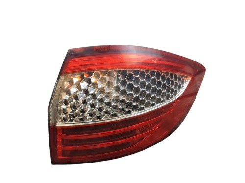 LAMPA PRAWY TYŁ FORD MONDEO MK4 (2007-2010) 1.8 TDCI 125KM 7S71-13404-B