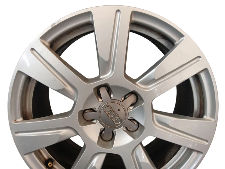 FELGA ALUMINIOWA AUDI A6 C6 LIFT (2008-2011) 2.7 V6 TDI 190KM 4F0601025CB