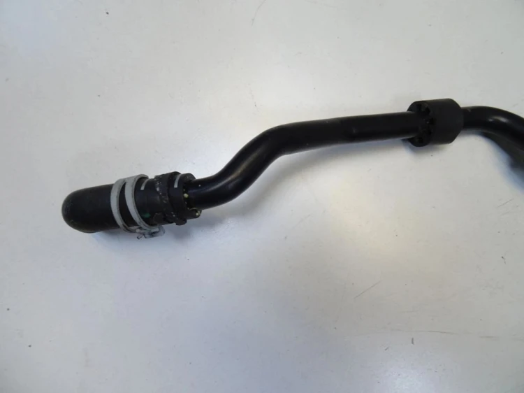 PRZEWÓD WODY VOLKSWAGEN GOLF VII 5Q0820507H