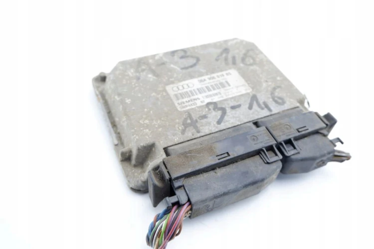 KOMPUTER STEROWNIK SILNIKA AUDI A3 8L (1996-2000) 1.6 06A906019BS