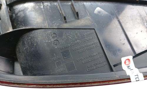 LAMPA PRAWY TYŁ CITROEN DS3 (2009-2014) 1.6 THP 156KM 9683115380