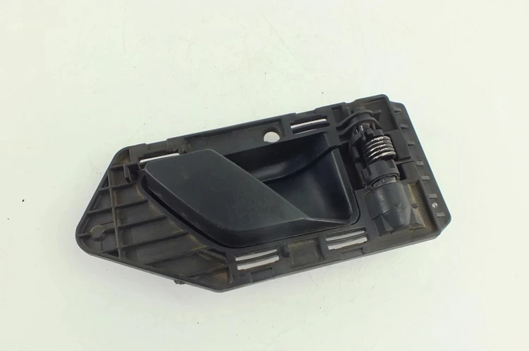 KLAMKA WEWNĘTRZNA PRAWY PRZÓD CITROEN BERLINGO II (2003-2010) 1.9 DW8 96214