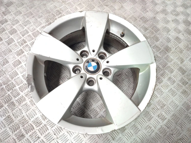 FELGA ALUMINIOWA BMW E60 2.5 D R17