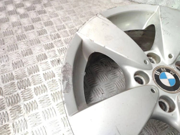 FELGA ALUMINIOWA BMW E60 2.5 D R17