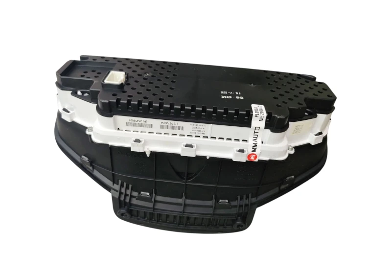 LICZNIK VOLVO XC60 I LIFT (2013-2017) 2.0 D4 190KM 31453091