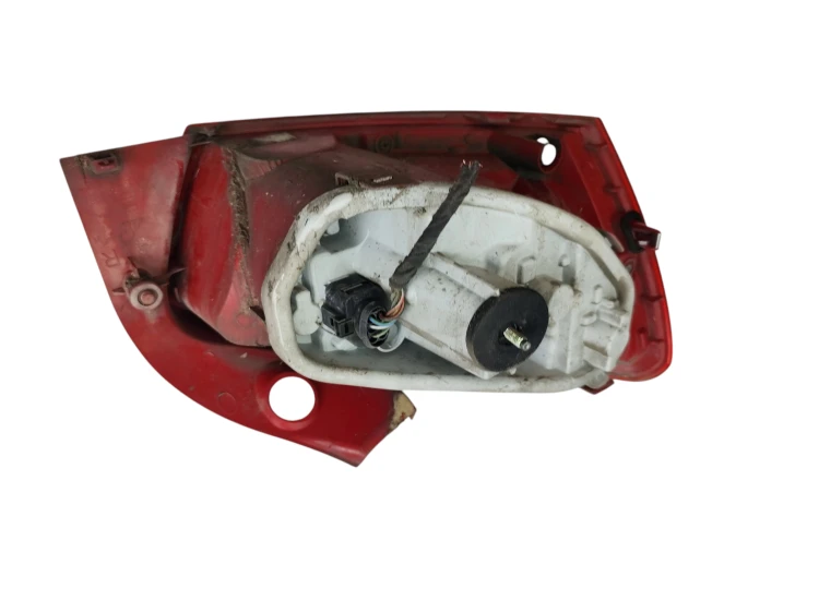 LAMPA PRAWY TYŁ SEAT IBIZA IV (2008-2012) 1.2 TDI 75KM