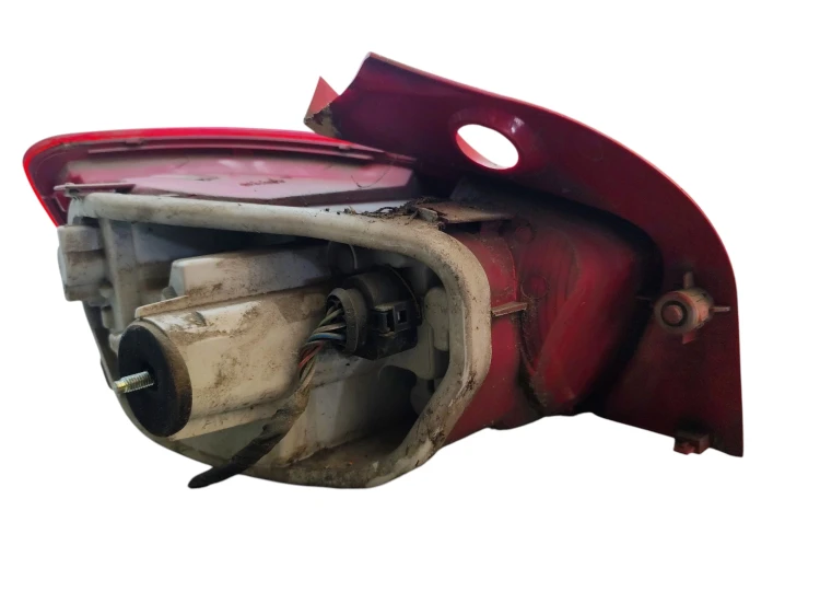 LAMPA PRAWY TYŁ SEAT IBIZA IV (2008-2012) 1.2 TDI 75KM