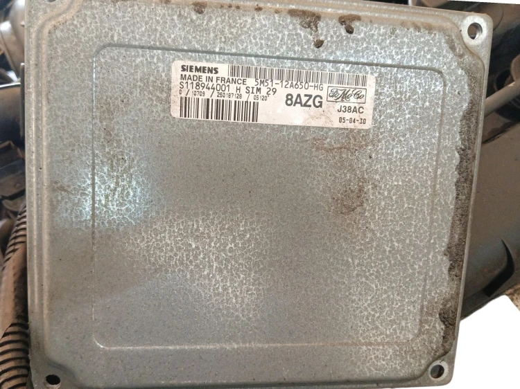 SILNIK KOMPLETNY FORD FOCUS MK2 (2004-2007) 1.6 16V 115KM HXDA