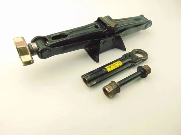 LEWAREK PODNOŚNIK SAMOCHODOWY RENAULT ESPACE IV LIFT (2006-2014) 2.0 DCI