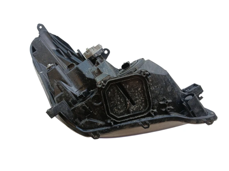 LAMPA LEWY PRZÓD TOYOTA VERSO (2009-2013) 2.0 D4D 126KM