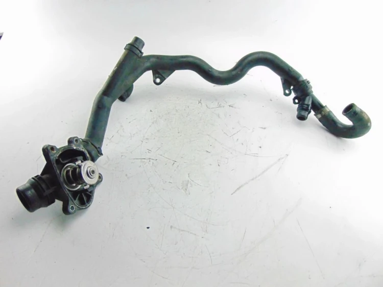 OBUDOWA TERMOSTATU BMW E91 3.0 D