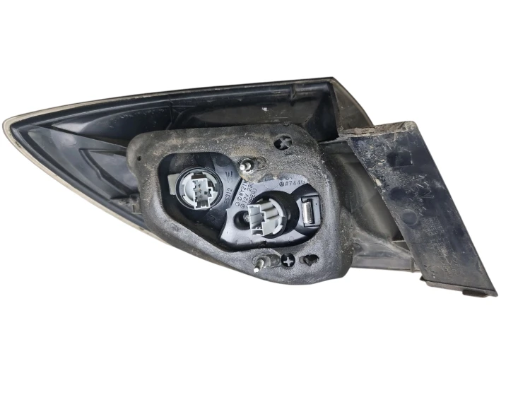 LAMPA PRAWY TYŁ MAZDA 3 I BK LIFT (2006-2009) 1.6 DI 109KM