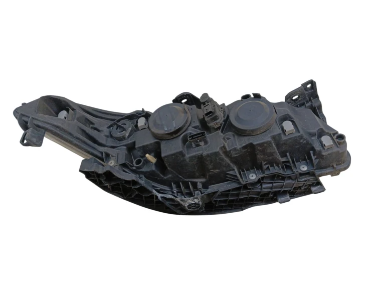 LAMPA LEWY PRZÓD RENAULT LAGUNA II LIFT (2005-2007) 2.0 16V 133KM 820048119
