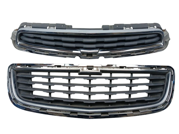 ATRAPA GRILL CHEVROLET TRAX I (2012-2016) 1.6 16V 116KM 95235143, 95235146