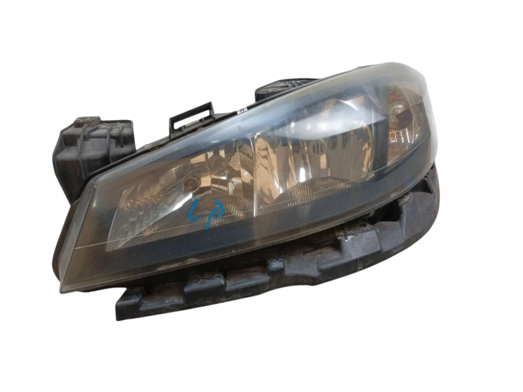 LAMPA LEWY PRZÓD RENAULT LAGUNA II LIFT (2005-2007) 2.0 16V 133KM 820048119