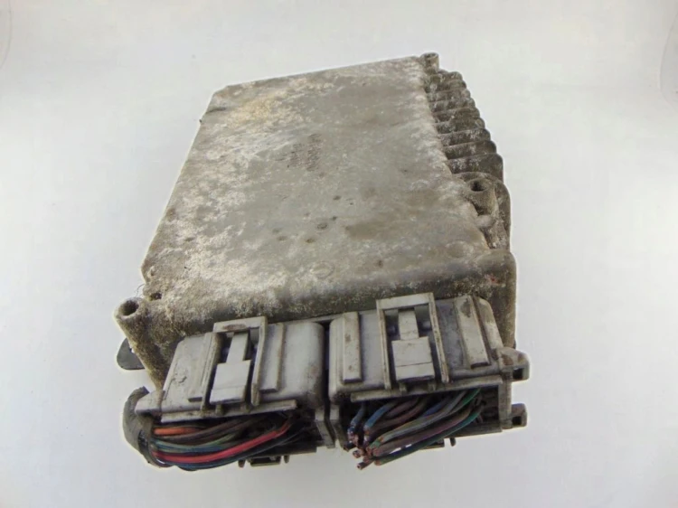 KOMPUTER STEROWNIK SILNIKA CHRYSLER VOYAGER IV (2001-2008) 3.3 V6 P04748429