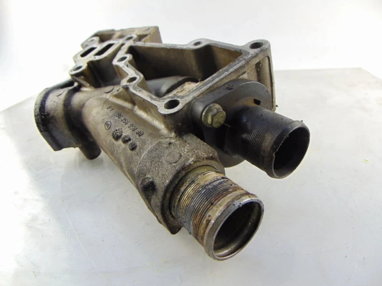 OBUDOWA TERMOSTATU CITROEN C5 II (2004-2008) 9635696080
