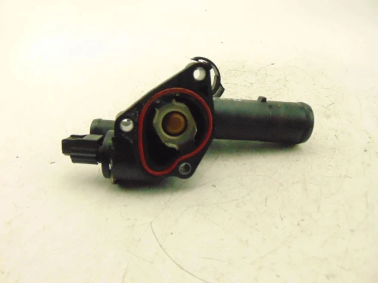OBUDOWA TERMOSTATU RENAULT SCENIC III (2009-2013) 1.5 DCI 82009543288