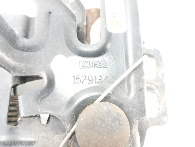 ZAMEK MASKI PONTIAC G6 (2004-2008) 3.5 V6 203KM 15291340