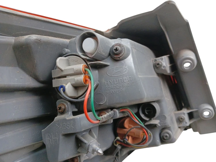LAMPA PRAWY TYŁ HYUNDAI IX20 (2010-2015) 1.6 16V 125KM