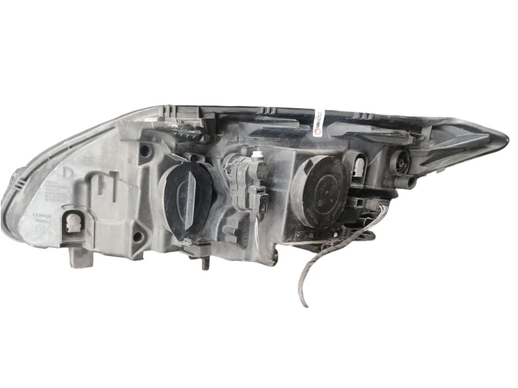 LAMPA PRAWY PRZÓD RENAULT LAGUNA III (2007-2010) 1.6 16V 110KM 260100033R