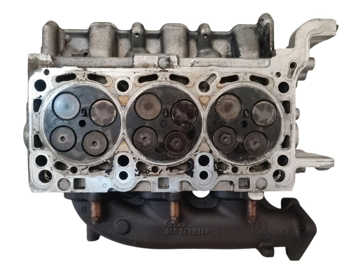 GŁOWICA PRAWA AUDI A6 C6 (2004-2008) 2.7 V6 TDI 180KM 0594AF