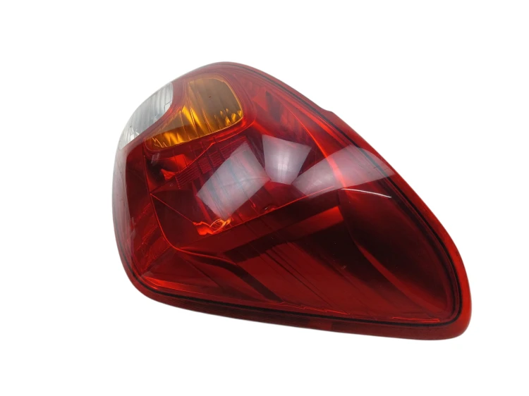 LAMPA PRAWY TYŁ MITSUBISHI SPACE STAR II (2013-2016) 1.2 80KM