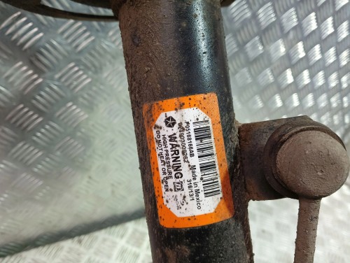 ZWROTNICA AMORTYZATOR PRAWY PRZÓD JEEP PATRIOT LIFT (2011-2017) 2.0 16V 156